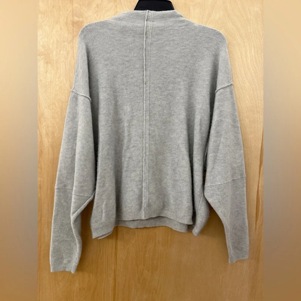 Free People Wool Blend Relaxed Grey Raglan Sweater - Picture 10 of 13